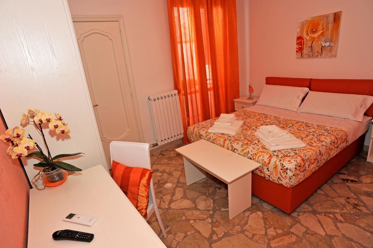B&B Contemoro กัลลีโปลี ภายนอก รูปภาพ